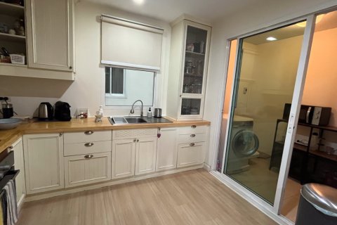 Condo à Watthana, Bangkok, Thaïlande, 3 chambres  № 201018 - photo 17