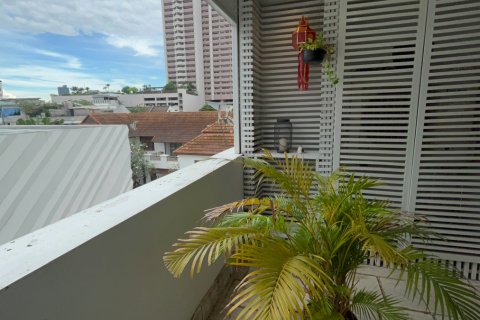 Condo à Watthana, Bangkok, Thaïlande, 3 chambres  № 201018 - photo 21