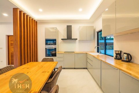 Chalet de 3 dormitorios en Ko Samui, Tailandia № 180058 - foto 10