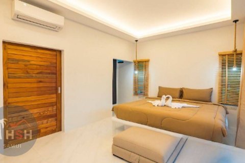 Chalet de 3 dormitorios en Ko Samui, Tailandia № 180058 - foto 14