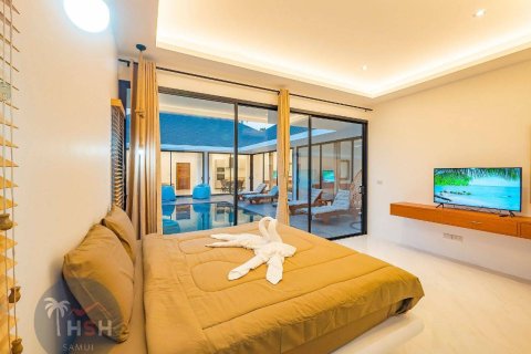 Chalet de 3 dormitorios en Ko Samui, Tailandia № 180058 - foto 13