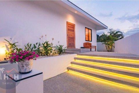 Chalet de 3 dormitorios en Ko Samui, Tailandia № 180058 - foto 17