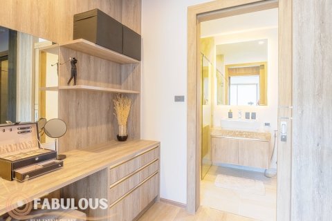 Chalet de 3 dormitorios en Bang Tao, Tailandia № 179342 - foto 6