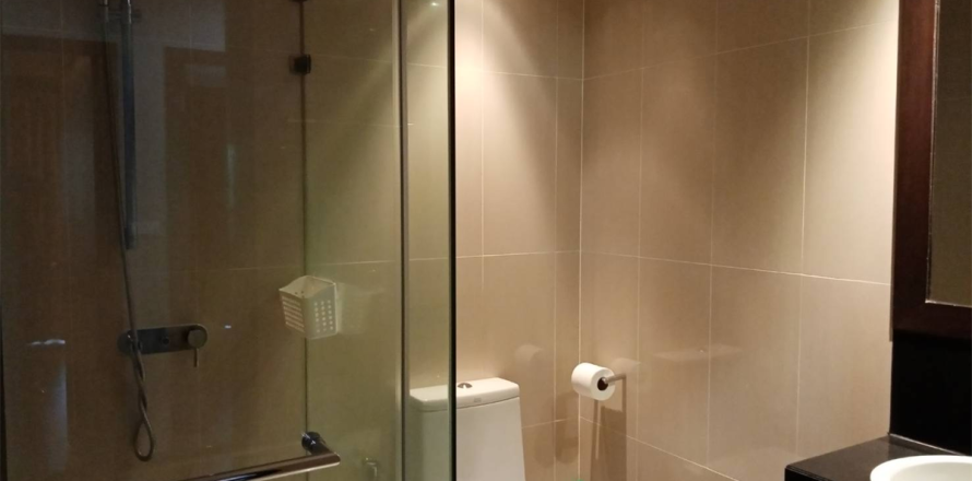 Condominio de 2 dormitorios en Bangkok, Tailandia № 233505