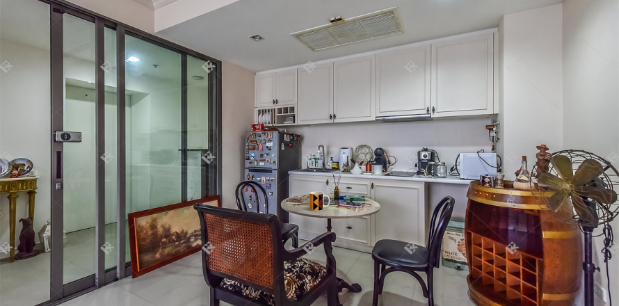 Condominio de 2 dormitorios en Bangkok, Tailandia № 233509