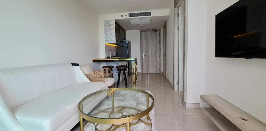 Studio in the Condo in Pattaya, Thailand № 171757