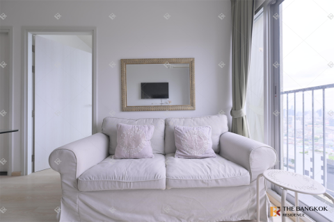 Condo in Bangkok, Thailand, 2 bedrooms  № 185129 - photo 2