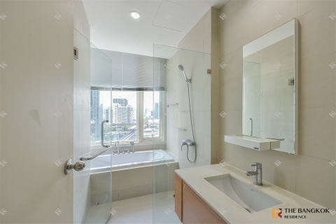 Condominio de 3 dormitorios en Bangkok, Tailandia № 185124 - foto 10