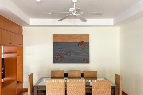 Chalet de 4 dormitorios en Bang Tao, Tailandia № 179749 - foto 8