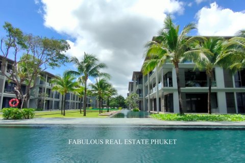 Condo in Mai Khao, Thailand, 2 bedrooms № 179755 - photo 15
