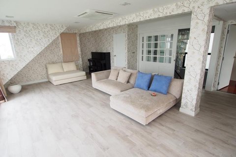 Condominio de 4 dormitorios en Bangkok, Tailandia № 66484 - foto 7