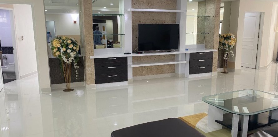 Condominio de 3 dormitorios en Bangkok, Tailandia № 66486