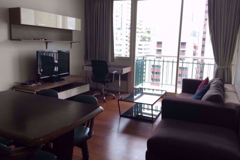 Condominio de 2 dormitorios en Watthana, Bangkok, Tailandia № 47690 - foto 2