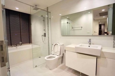 Condominio de 2 dormitorios en Sathon, Bangkok, Tailandia № 47691 - foto 17