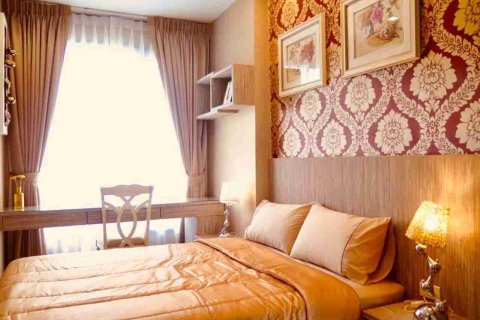 Condominio de 1 dormitorio en Thonburi, Bangkok, Tailandia № 183519 - foto 6