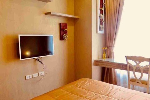 Condominio de 1 dormitorio en Thonburi, Bangkok, Tailandia № 183519 - foto 11