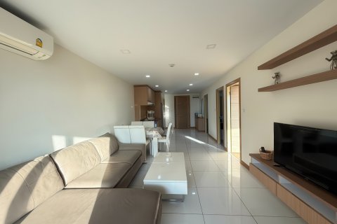 Apartamento de 2 dormitorios en Pattaya, Tailandia № 168173 - foto 6