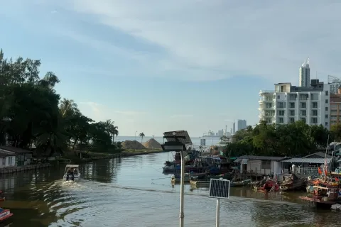 Apartamento de 2 dormitorios en Pattaya, Tailandia № 168173 - foto 19