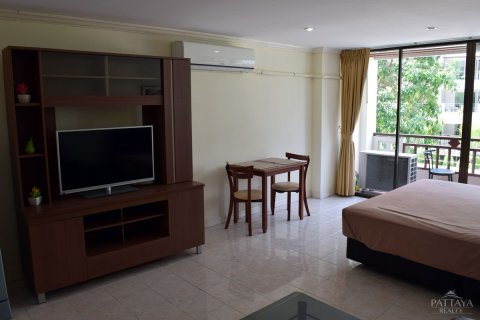 Estudio en el condominio en Jomtien Beach, Pattaya, Tailandia № 204149 - foto 2