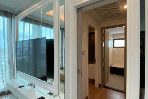 Condo in Bangkok, Thailand, 3 bedrooms № 143245 - photo 5