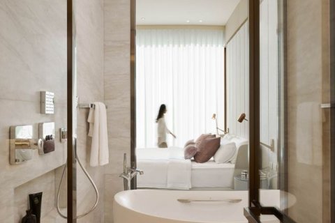 Condo in Bangkok, Thailand, 2 bedrooms № 143243 - photo 5