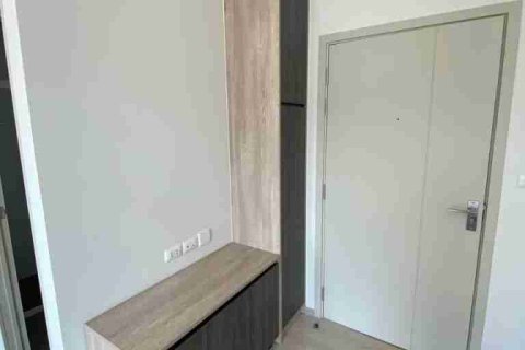 Estudio en el condominio en Bangkok, Tailandia № 208637 - foto 12