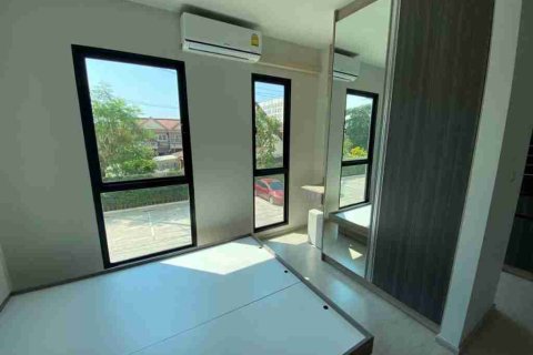 Estudio en el condominio en Bangkok, Tailandia № 208637 - foto 11