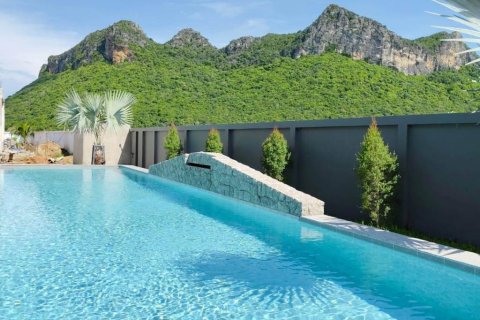 Chalet de 3 dormitorios en Prachuap Khiri Khan, Tailandia № 116442 - foto 4
