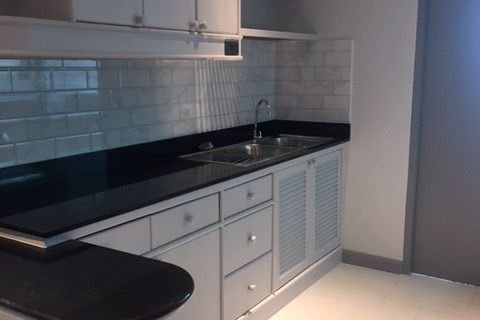 Condominio de 3 dormitorios en Watthana, Bangkok, Tailandia № 47732 - foto 4