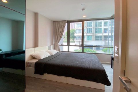 Condo in Khlong Toei, Bangkok, Thailand, 1 bedroom № 47733 - photo 5