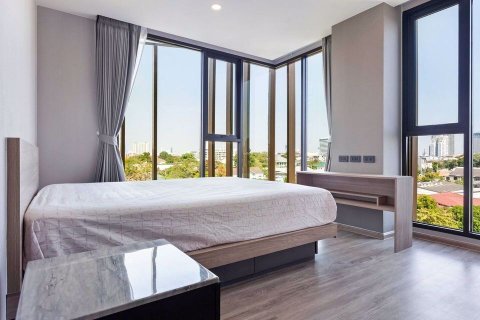 Condominio de 2 dormitorios en Watthana, Bangkok, Tailandia № 47735 - foto 2