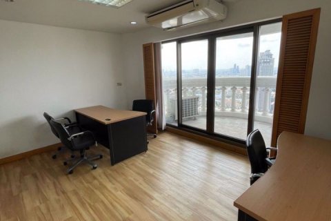 Condominio de 1 dormitorio en Bang Rak, Bangkok, Tailandia № 47731 - foto 5