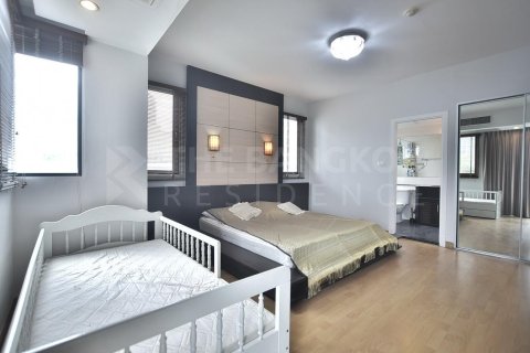 Condominio de 2 dormitorios en Bangkok, Tailandia № 187026 - foto 3