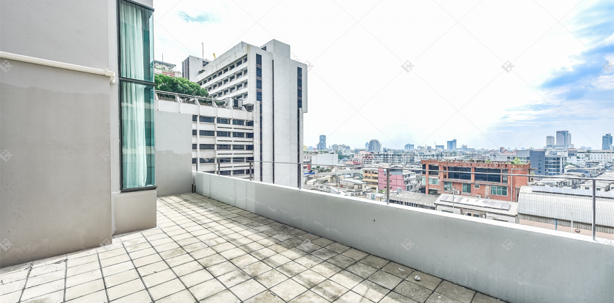 Condominio de 2 dormitorios en Bangkok, Tailandia № 184799