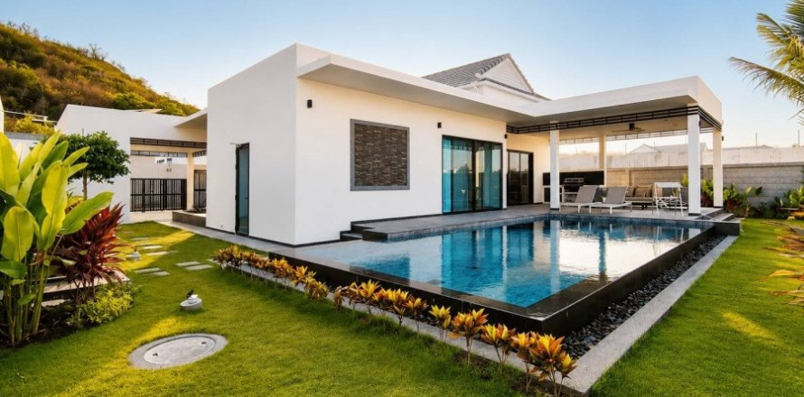 Casa de 3 dormitorios en Hua Hin, Tailandia № 179143