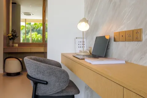 House in Bang Tao, Thailand 4 bedrooms № 179138 - photo 29