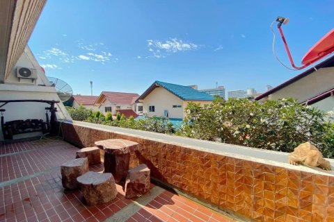 Condominio de 2 dormitorios en Pattaya, Tailandia № 157453 - foto 4