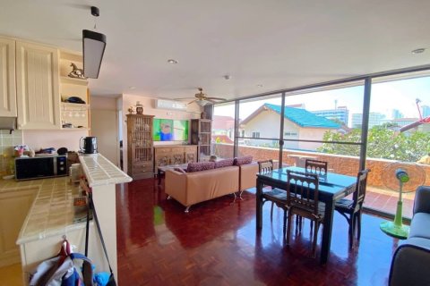 Condominio de 2 dormitorios en Pattaya, Tailandia № 157453 - foto 12