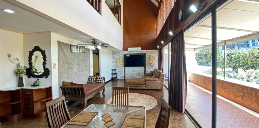 Condominio de 3 dormitorios en Pattaya, Tailandia № 157454