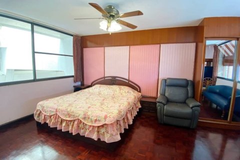 Condominio de 3 dormitorios en Pattaya, Tailandia № 157454 - foto 11