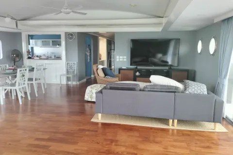Condominio de 4 dormitorios en Hua Hin, Tailandia № 148132 - foto 14