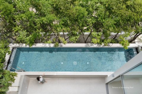 Chalet de 4 dormitorios en Bangkok, Tailandia № 222408 - foto 4