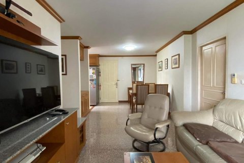 Condominio de 2 dormitorios en Yan Nawa, Bangkok, Tailandia № 140985 - foto 2
