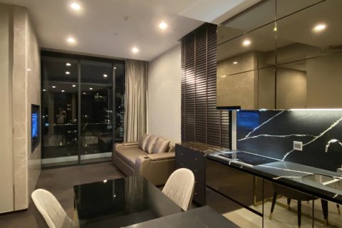 Condo à Bangkok, Thaïlande, 2 chambres  № 143430