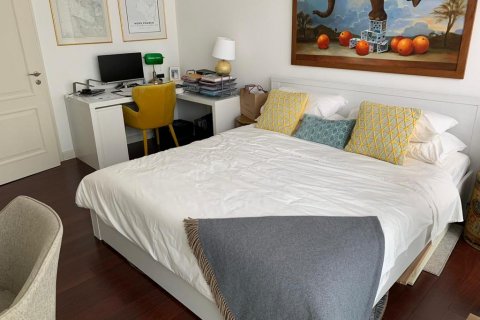 Condo in Bangkok, Thailand, 2 bedrooms № 143431 - photo 6