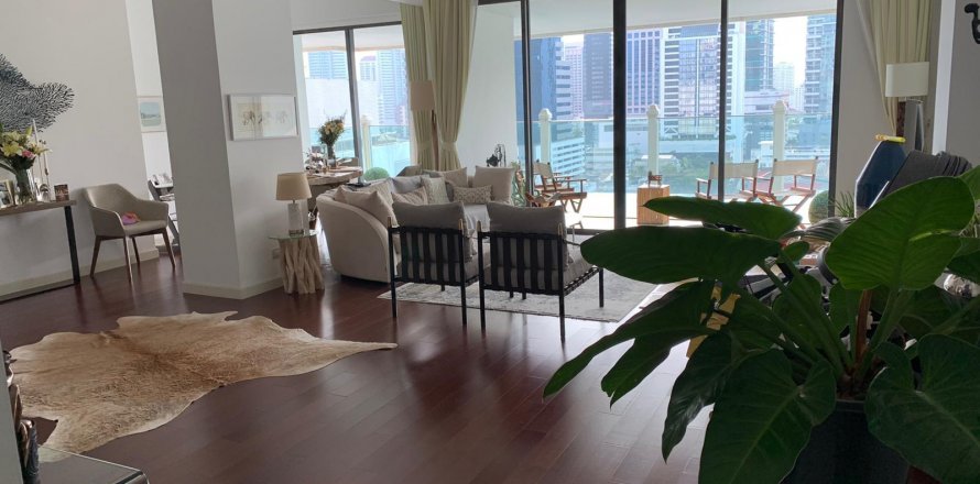 Condo in Bangkok, Thailand, 2 bedrooms № 143431