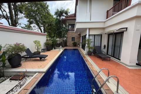 Adosado de 4 dormitorios en Phuket, Tailandia № 159406