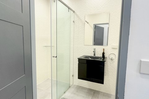 Condominio de 3 dormitorios en Chiang Mai, Tailandia № 171118 - foto 24
