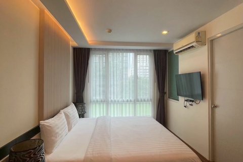 Estudio en el condominio en Watthana, Bangkok, Tailandia № 171120 - foto 11