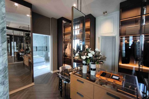 Casa de 5 dormitorios en Bangkok, Tailandia № 183945 - foto 7